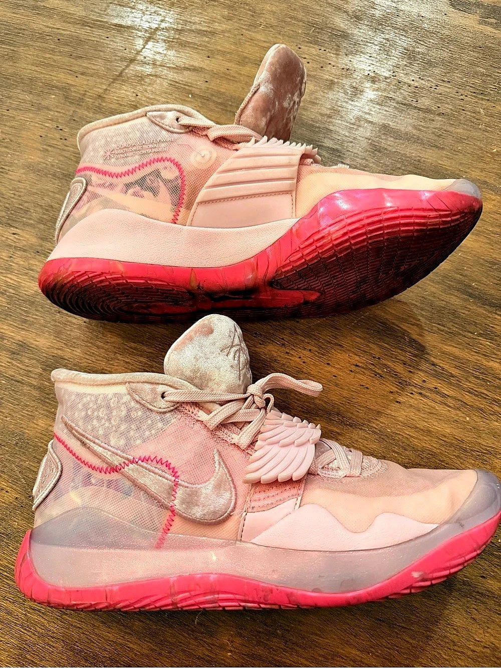 Nike KD 8 “Aunt Pearl” Velour Wing Pink US 8 Men